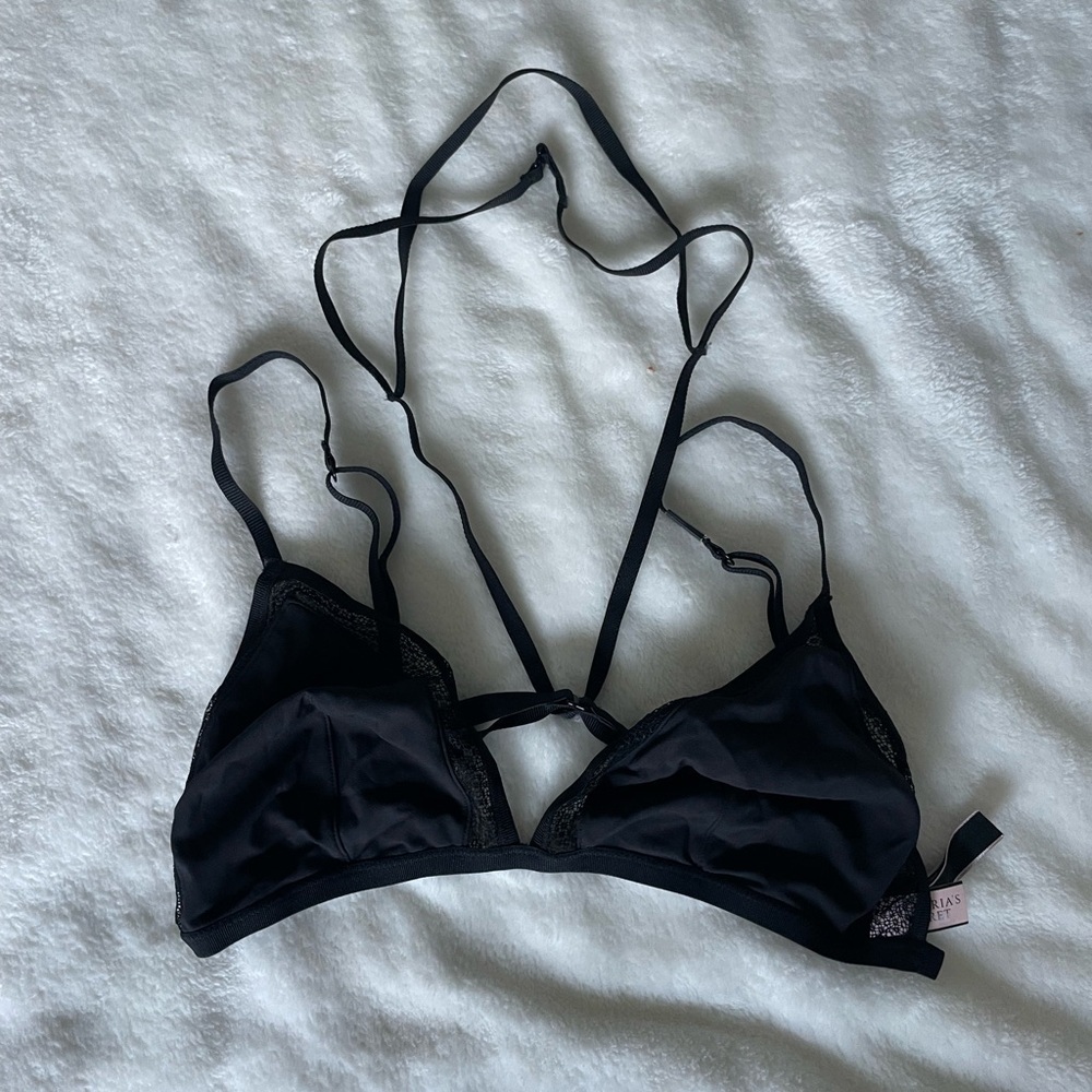 Victoria's Secret Black Strappy Bra